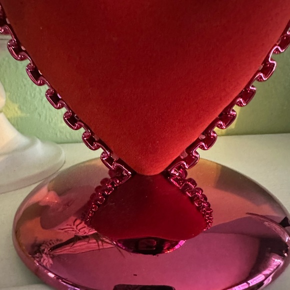 NEW BBW BEAUTIFUL RIBBON HEART ♥️ 3 WICK CANDLE PEDESTAL ❤️❤️❤️ - Picture 3 of 7